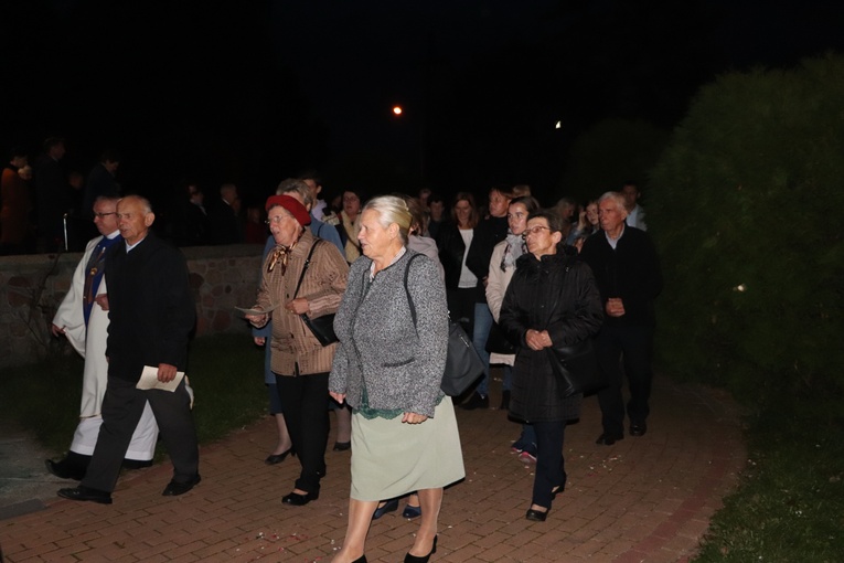 Boczki Chełmońskie. Odpust parafialny z udziałem chóru wspólnoty Dom Nadziei z Żułowa