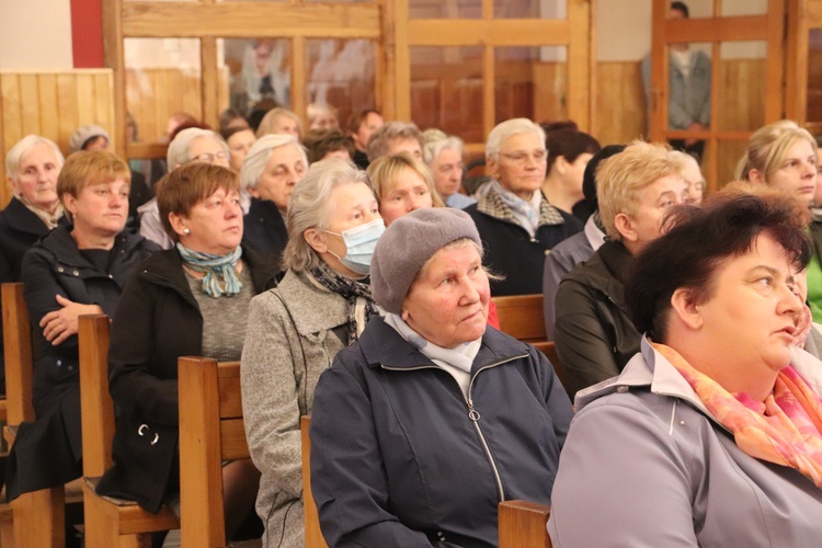 Boczki Chełmońskie. Odpust parafialny z udziałem chóru wspólnoty Dom Nadziei z Żułowa