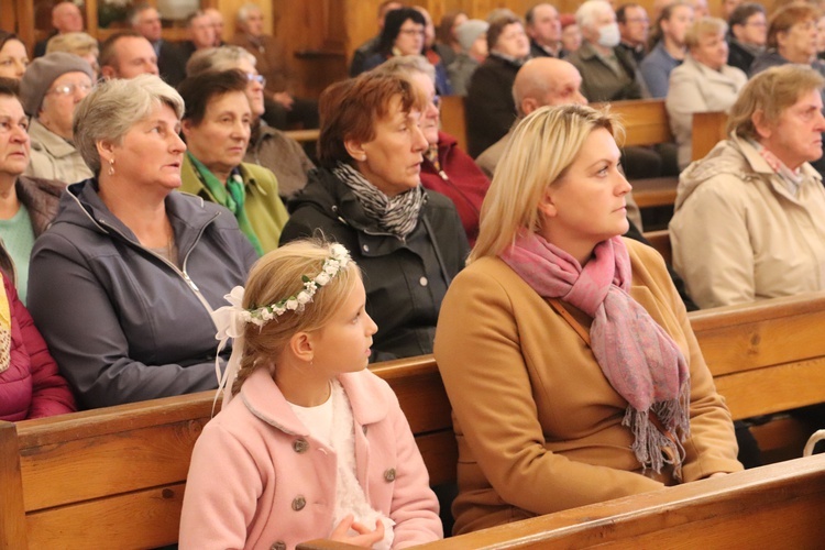 Boczki Chełmońskie. Odpust parafialny z udziałem chóru wspólnoty Dom Nadziei z Żułowa