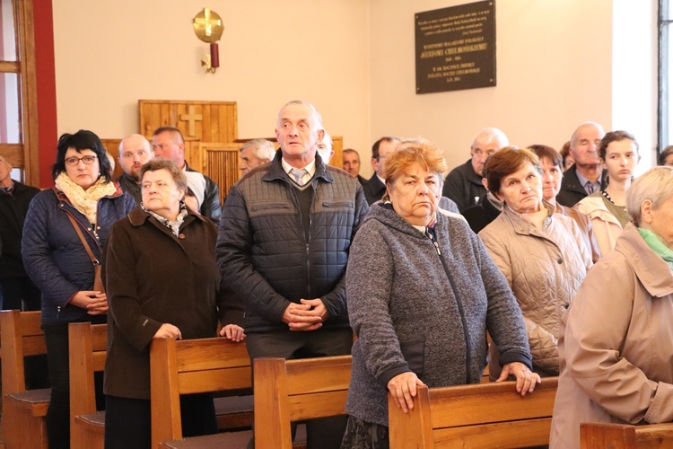 Boczki Chełmońskie. Odpust parafialny z udziałem chóru wspólnoty Dom Nadziei z Żułowa