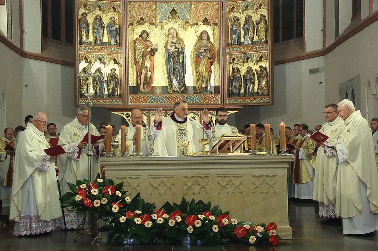 Pożegnanie bp Krzysztofa Włodarczyka