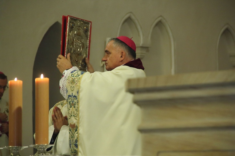 Pożegnanie bp Krzysztofa Włodarczyka