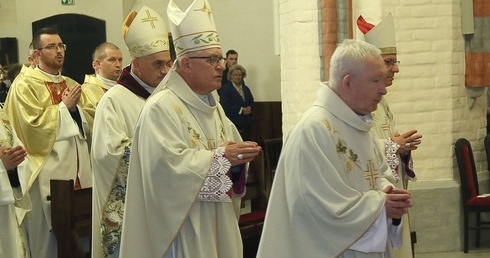 Pożegnanie bp Krzysztofa Włodarczyka