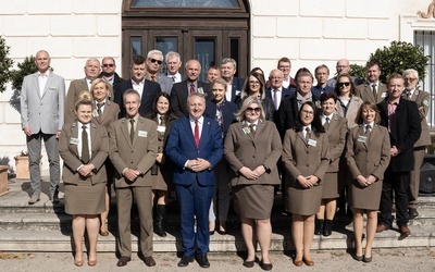 W obchodach uczestniczyło wielu znamienitych gości.