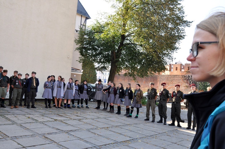 Poświęcenie tryptyku dla harcerzy