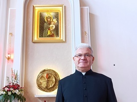 Ks. Marek Warchoł kustoszem sanktuarium i proboszczem parafii jest od dwóch lat. 