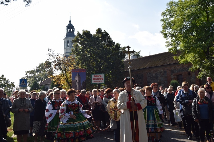 XVII Pielgrzymka Kół Żywego Różańca do Domaniewic 