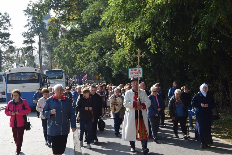 XVII Pielgrzymka Kół Żywego Różańca do Domaniewic 