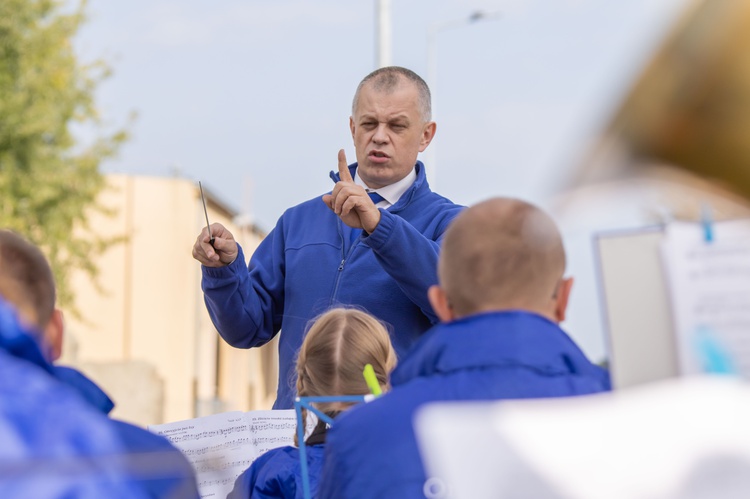 ​"Tędy przeszła dumna i niepokorna Warszawa"