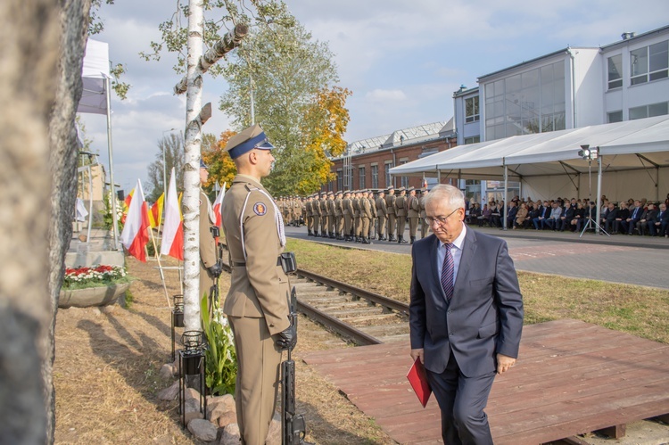 ​"Tędy przeszła dumna i niepokorna Warszawa"