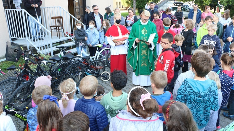 15-lecie Lupikowa i poświęcenie dziecięcych pojazdów