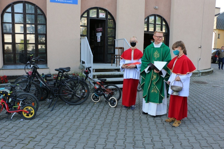 15-lecie Lupikowa i poświęcenie dziecięcych pojazdów