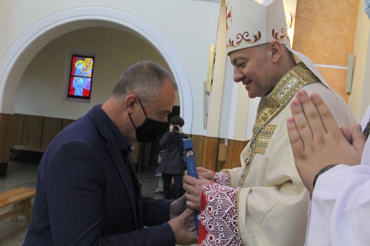 Tarnów. Jubileusz 75-lecia IV Liceum Ogólnokształcącego