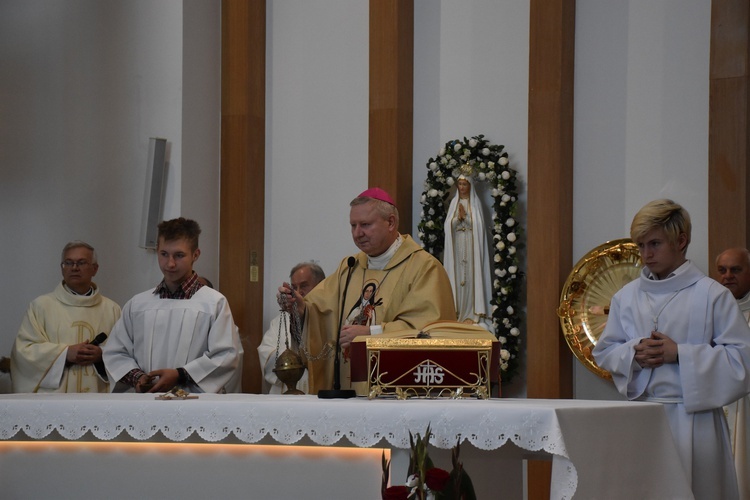 Gdańsk. Odpust u św. Teresy od Dzieciątka Jezus