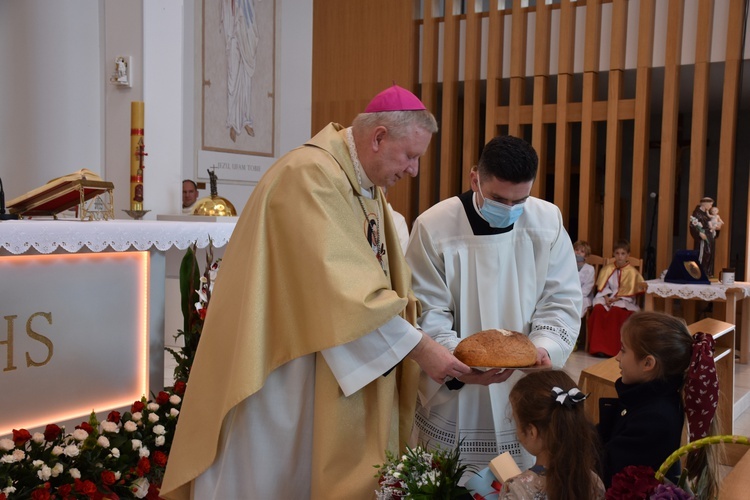 Gdańsk. Odpust u św. Teresy od Dzieciątka Jezus