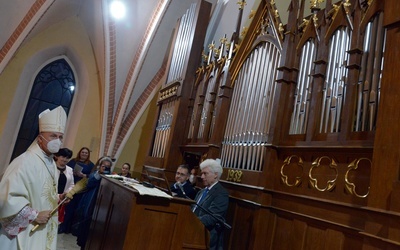 Ordynariusz radomski poświęcił odrestaurowane organy.