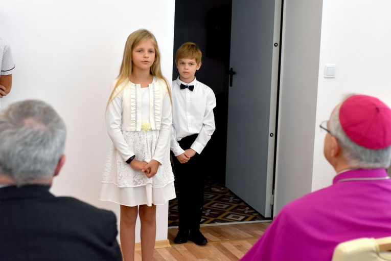 Zagórze Śl. Poświęcono dom seniora Caritas