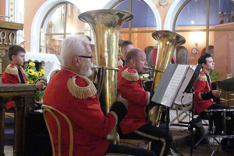 Koncert Papieski orkiestry dętej z Kaniowa w bielskiej Straconce