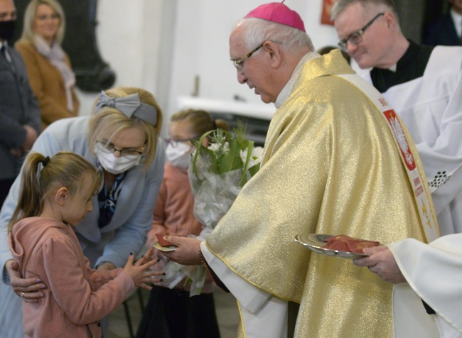 Zespół Szkół i Placówek w Chwałowicach