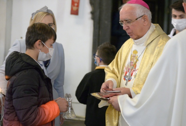 Zespół Szkół i Placówek w Chwałowicach