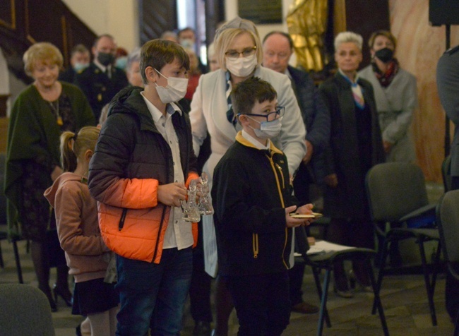 Zespół Szkół i Placówek w Chwałowicach