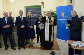 Poświęcenia placówki dokonał abp Wacław Depo.