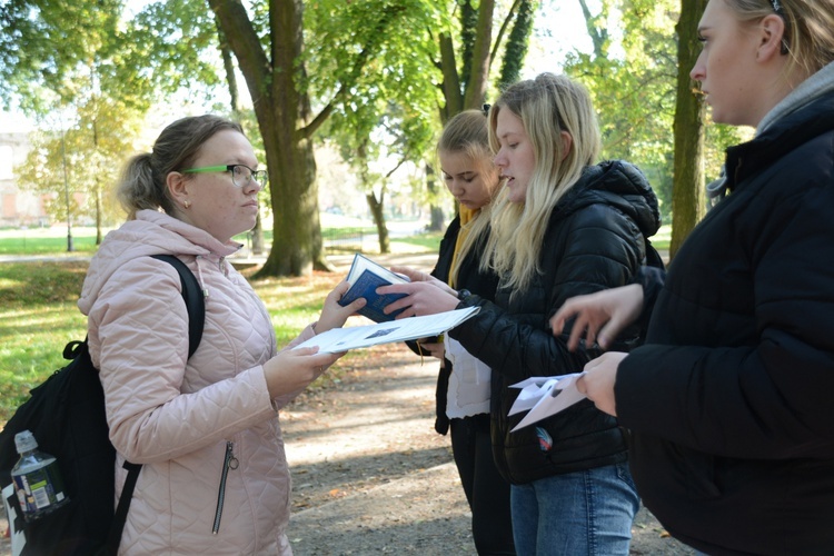 Strzelce Opolskie. Gra uliczna śladami bł. Edmunda i sióstr służebniczek