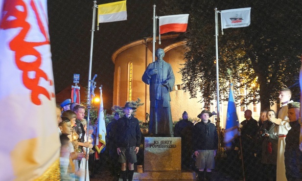 Msza w 37. rocznicę pobytu ks. Jerzego Popiełuszki