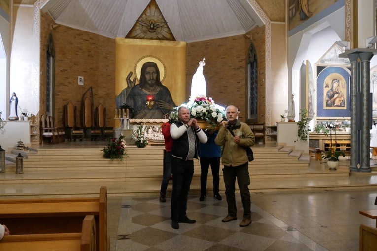 II Męski Różaniec w Żukowie