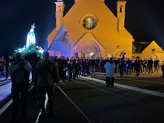 II Męski Różaniec w Żukowie