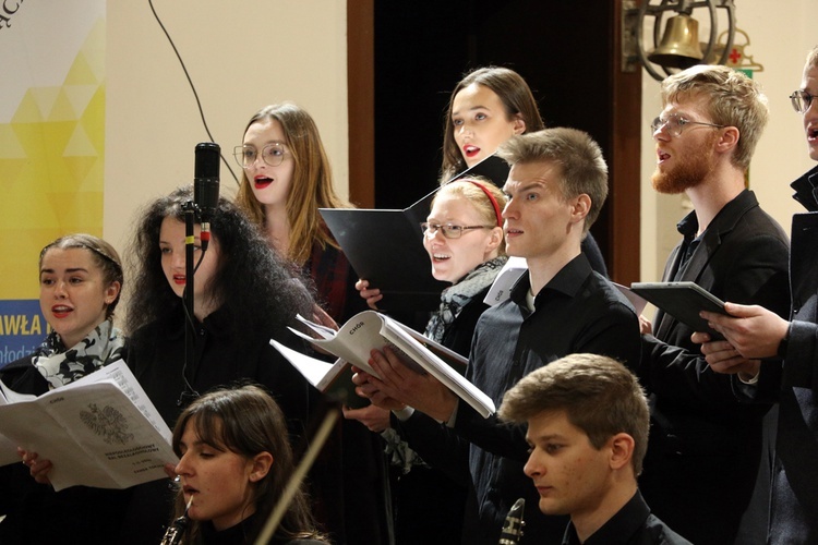 Koncert religijno-patriotyczny z okazji XXI Dnia Papieskiego