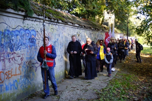 Wolontariusze Caritas z pielgrzymką w Trzebnicy