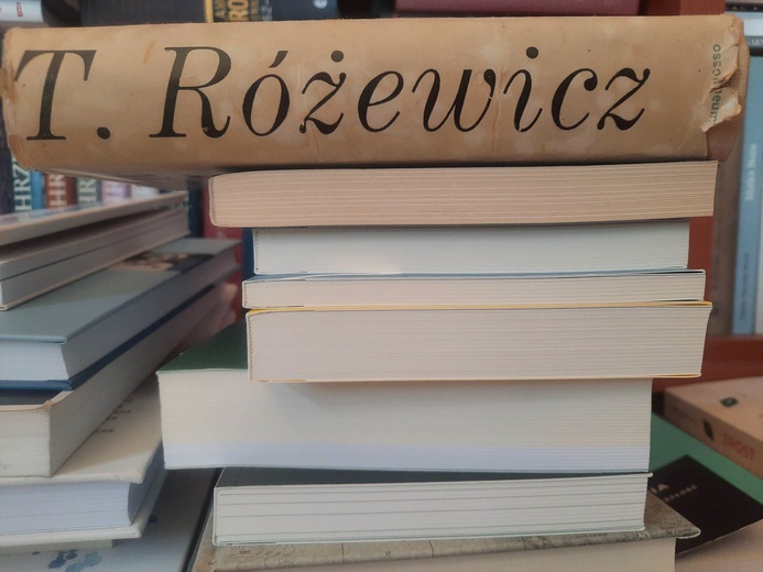 Różewicz niezbędny, Różewicz niewygodny