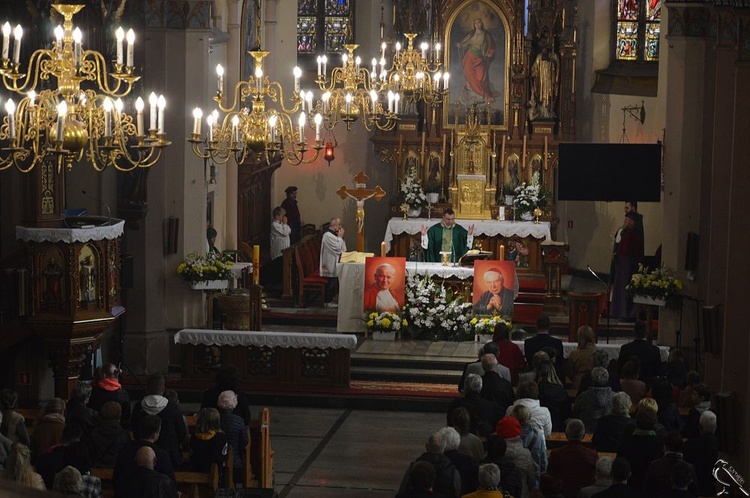 Dzień Papieski w Nowej Rudzie-Słupcu