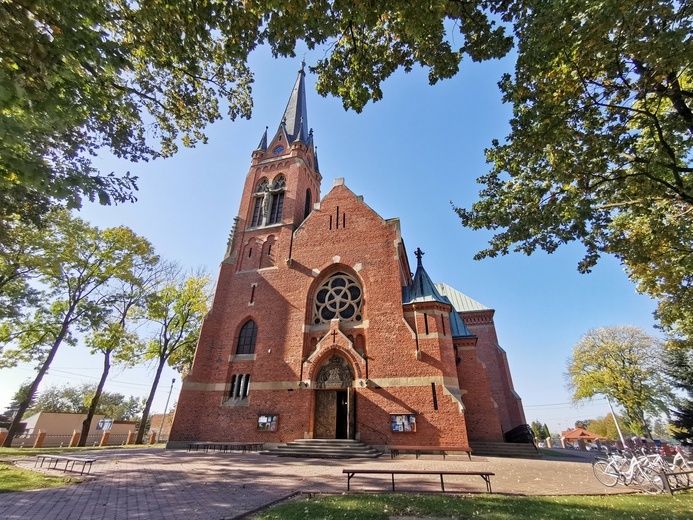 Pielgrzymka nauczycieli do Chorzelowa