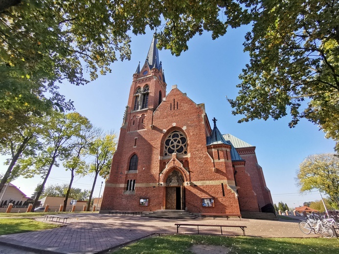 Pielgrzymka nauczycieli do Chorzelowa