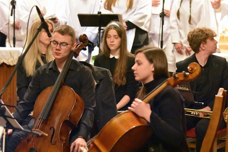 Koncert Papieski rodziny "Sygnału Miłosierdzia"