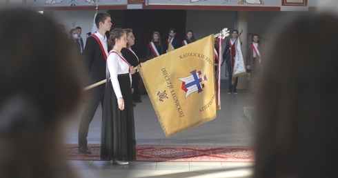 Legnica. Dzień Papieski i KSM