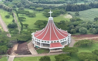 Sanktuarium pośród akacji