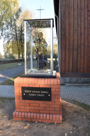 Skierkowizna. Poświęcenie figury patrona parafii