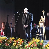 Laureat Nagrody Templetona złożył swojej szkole gratulacje, podziękowania i życzenia. 