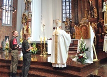 ▲	Poświęcenie w katedrze w Opolu.