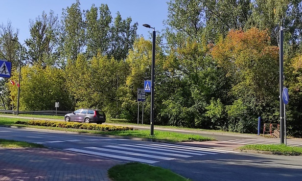 Region. Po nowelizacji kodeksu ruchu drogowego na przejściach dla pieszych jest nieco bezpieczniej