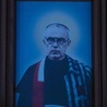 Ojca Maksymiliana Kolbego beatyfikował Paweł VI w Rzymie 17 października 1971 r., a kanonizował Jan Paweł II 10 października 1982 r.