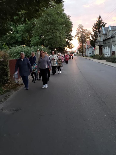 Matka Boża Fatimska na ulicach Świdnicy