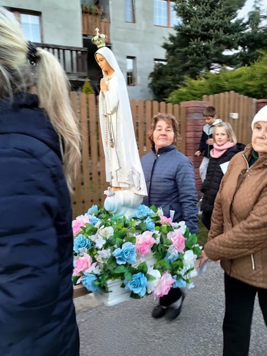 Matka Boża Fatimska na ulicach Świdnicy