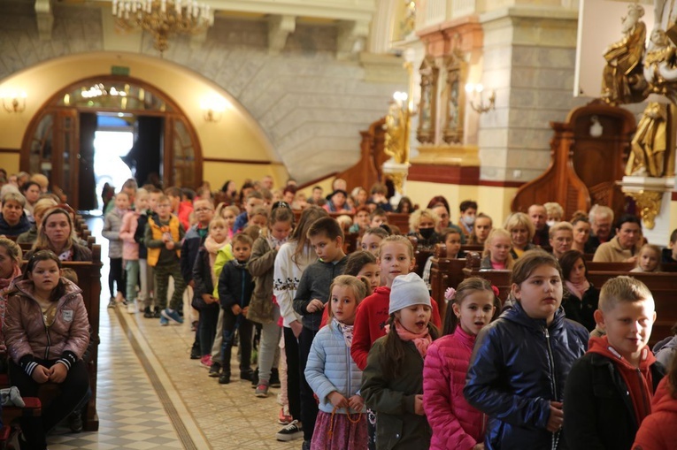 Różańcowy konkurs dla dzieci