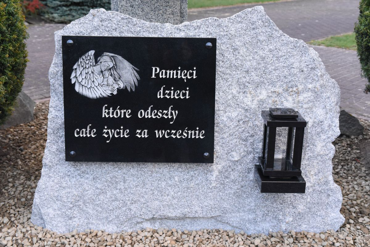 Przyrzeknij że Nie Spóźnisz Się O Całe życie Brzesko. Dzieciom, co odeszły o całe życie za wcześnie
