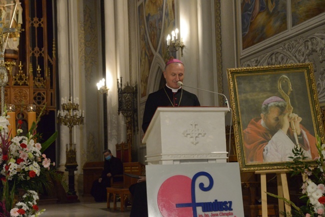 Modlitwa synodalna i nagroda Funduszu im. bp. Jana Chrapka