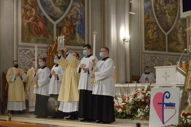 Modlitwa synodalna i nagroda Funduszu im. bp. Jana Chrapka